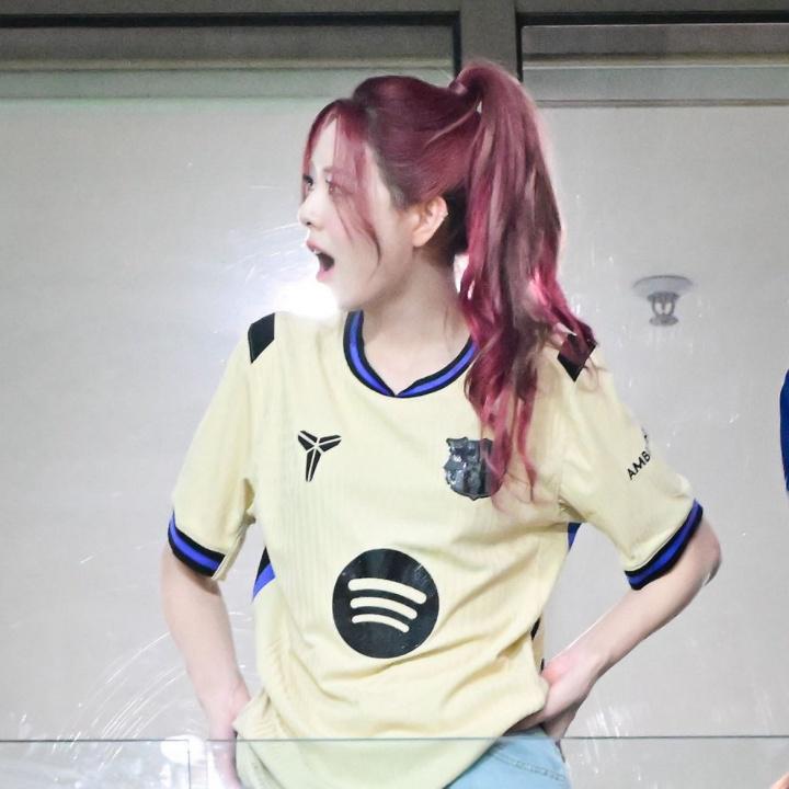 img, img