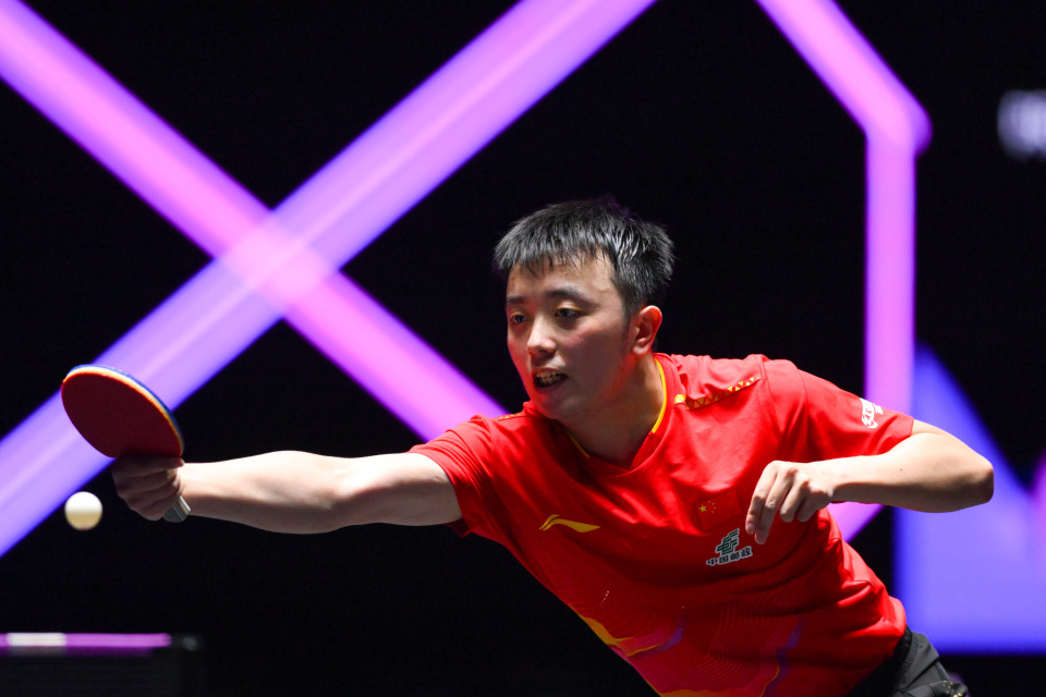 手奥玛, 阿萨尔