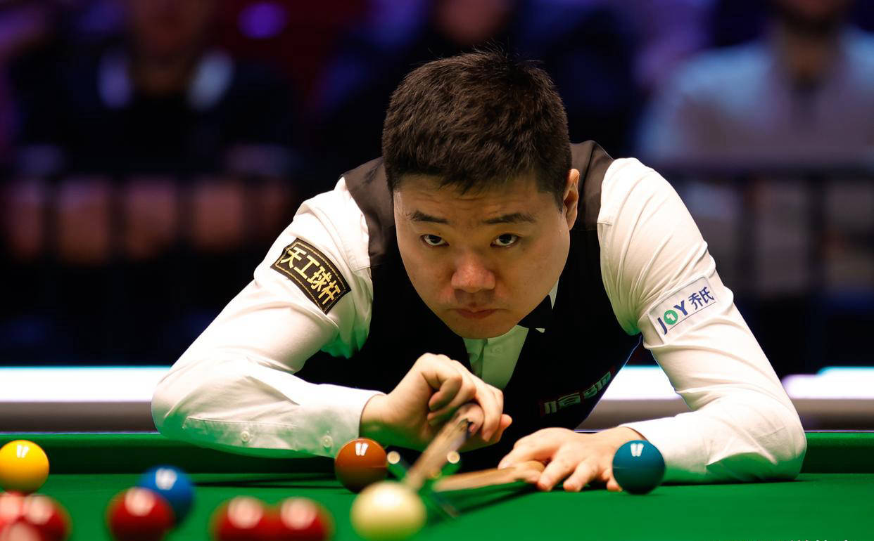 他与对手耐, 心周旋, cn